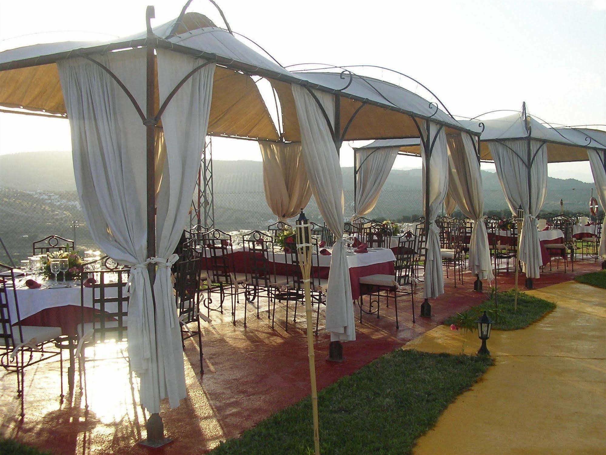 Almazara Otel Loja Dış mekan fotoğraf